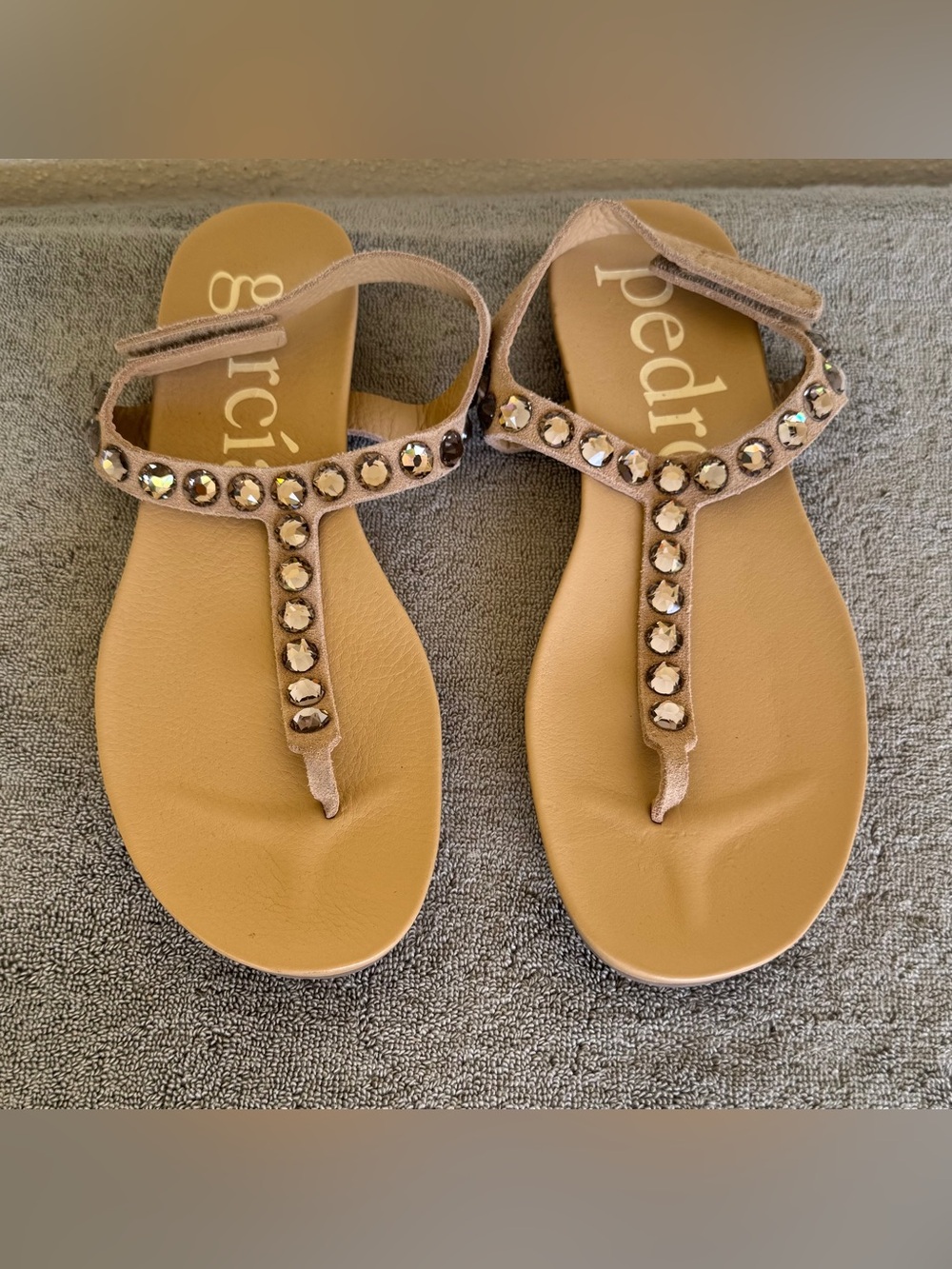 Pedro Garcia Judith Tan Suede Swarovski Crystal Sandals Size 9.5